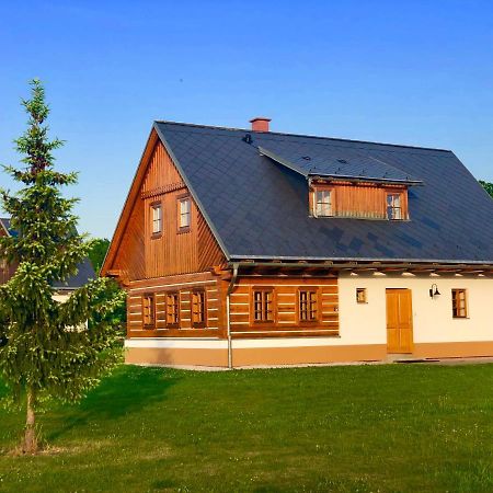 Roubenka Adel Villa Vrchlabi Bagian luar foto