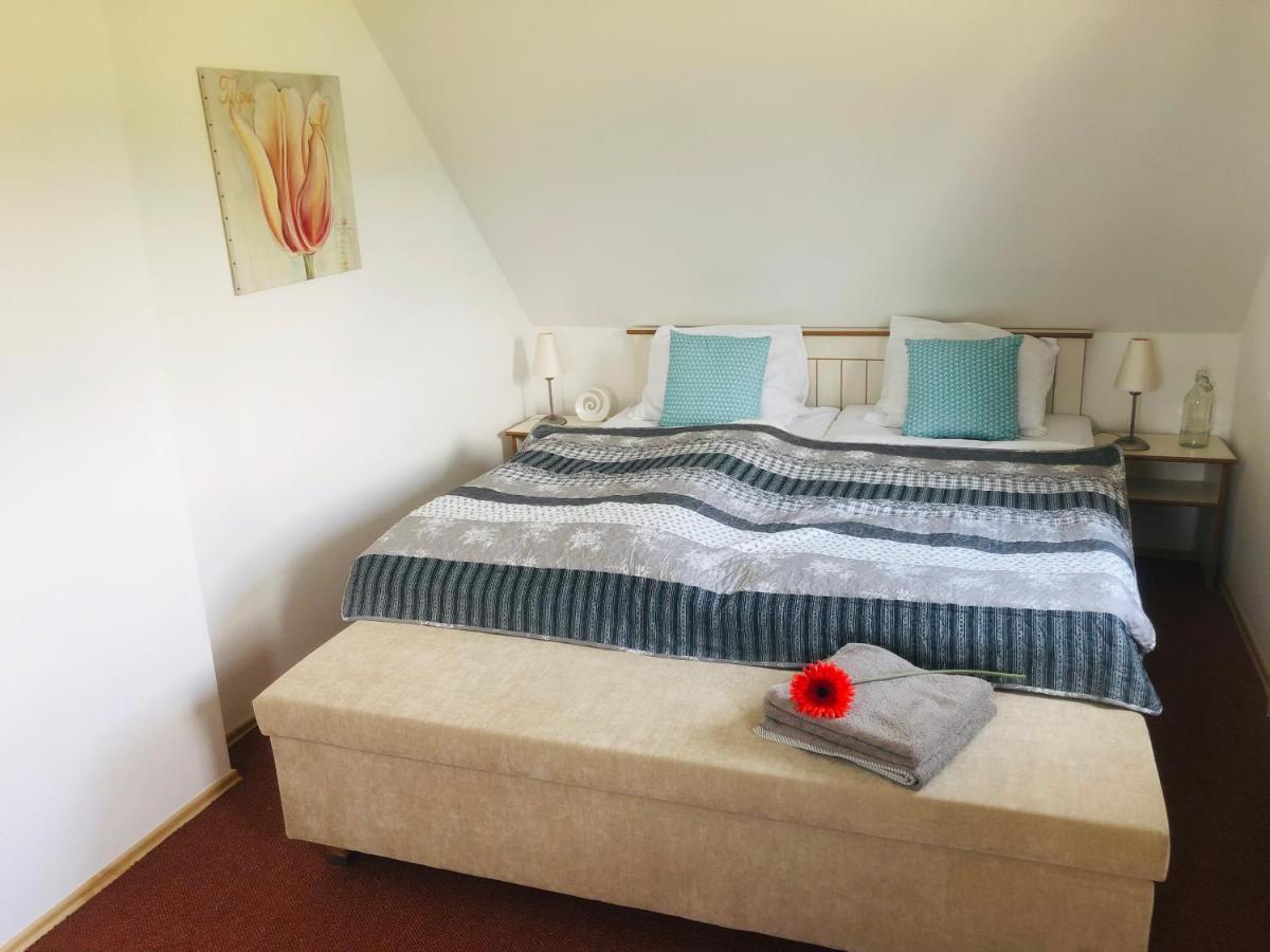 Roubenka Adel Villa Vrchlabi Bagian luar foto