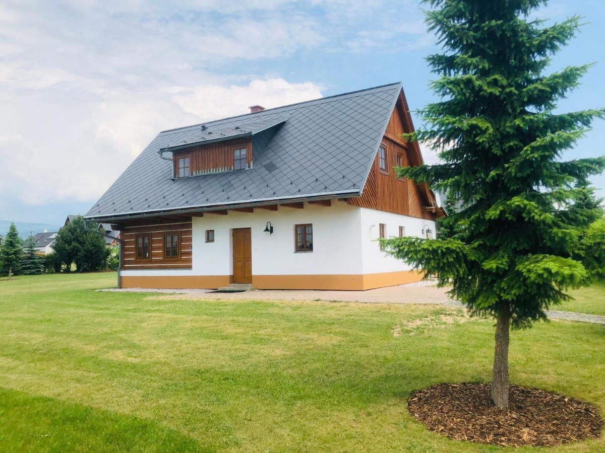 Roubenka Adel Villa Vrchlabi Bagian luar foto