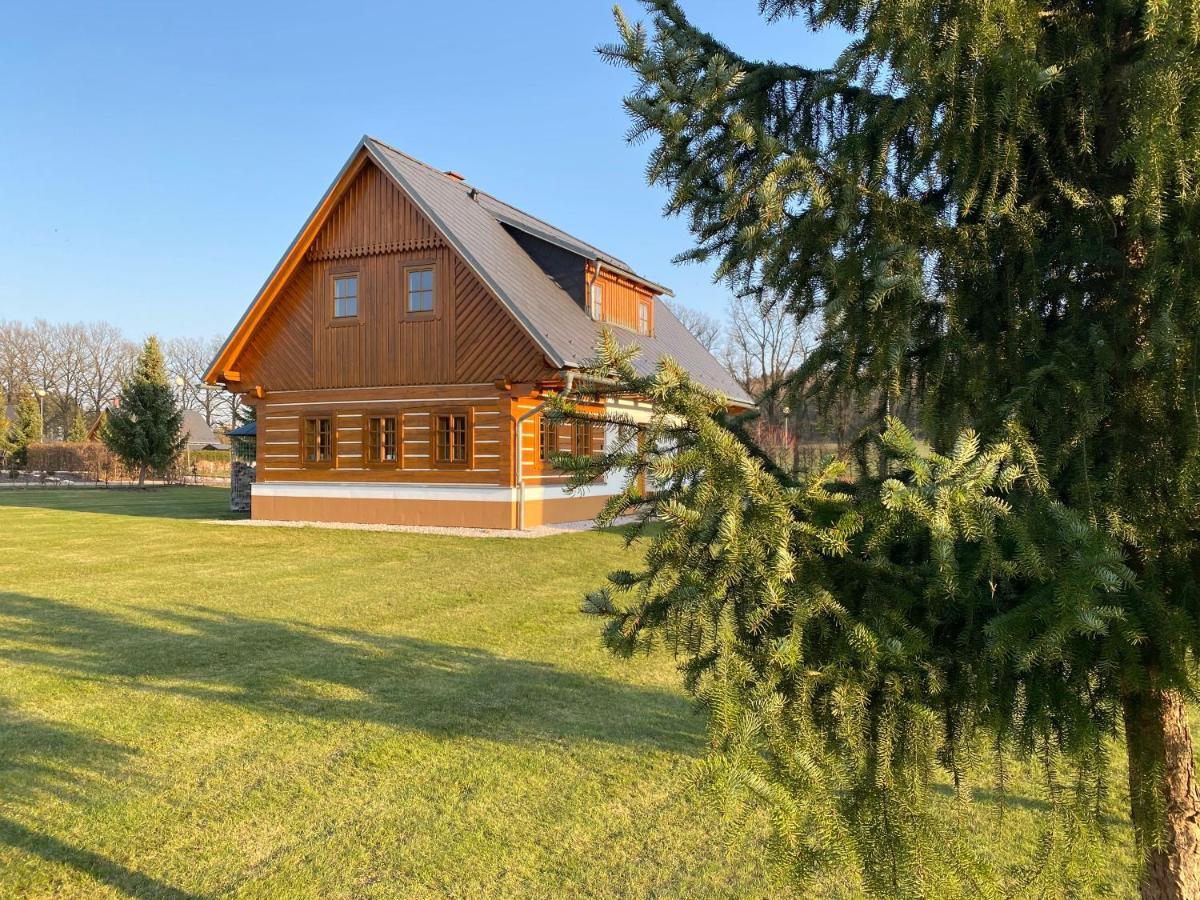 Roubenka Adel Villa Vrchlabi Bagian luar foto